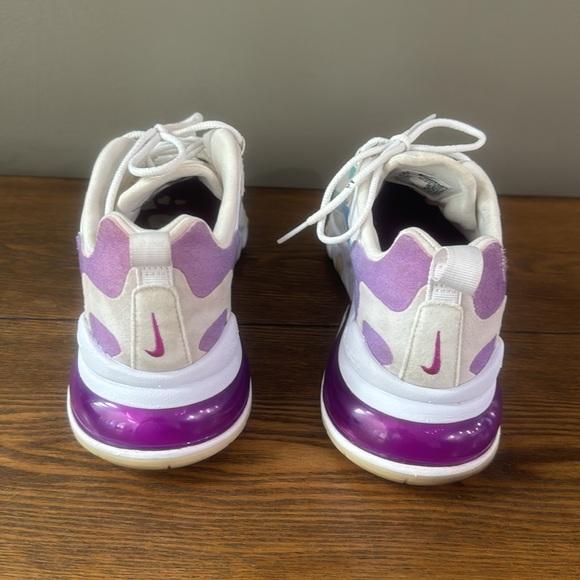 Shoes Nike air react women’s size 9.5 used nice condition white w colors - Picture 4 of 12